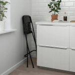 TABORET SKŁADANY Z OPARCIEM FRANKLIN CZARNY 63 CM - obrazek 3
