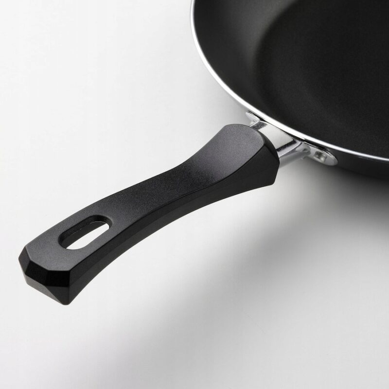 IKEA TAGGHAJ PATELNIA CZARNA NON-STICK 24 CM - obrazek 2