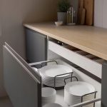 IKEA UPPDATERA STOJAK UCHWYT NA TALERZE 19-31CM - obrazek 3