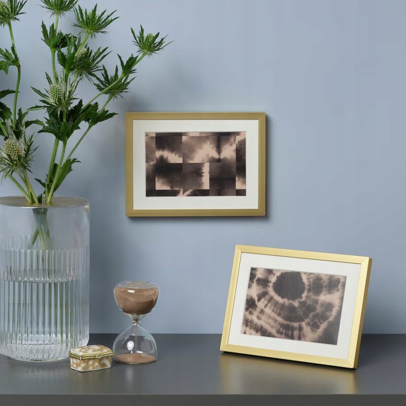 IKEA LOMVIKEN RAMKA NA ZDJĘCIA W ZŁOTYM KOLORZE 13x18 CM - obrazek 4