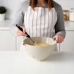 IKEA VISPNING MISKA Z RĄCZKĄ BEŻOWA 3L - obrazek 4
