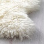 IKEA ULLERSLEV DYWAN DYWANIK SKÓRA OWCZA 85 CM - obrazek 2