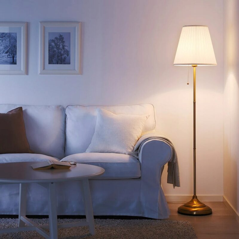 IKEA ARSTID LAMPA PODŁOGOWA KOLOR MOSIĄDZ / BIAŁY - obrazek 2
